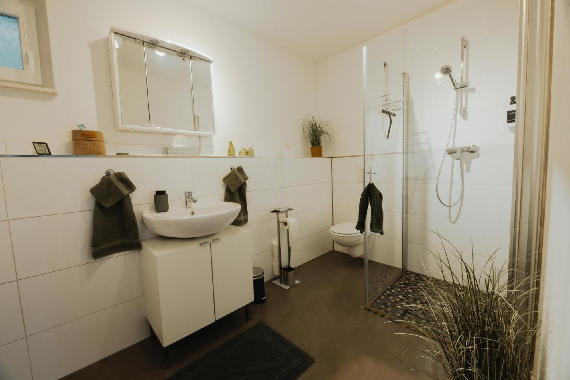 40Qm Wohlfuehl-Apartment Im Gruenen Mit Sorglospaket 伍珀塔尔 外观 照片